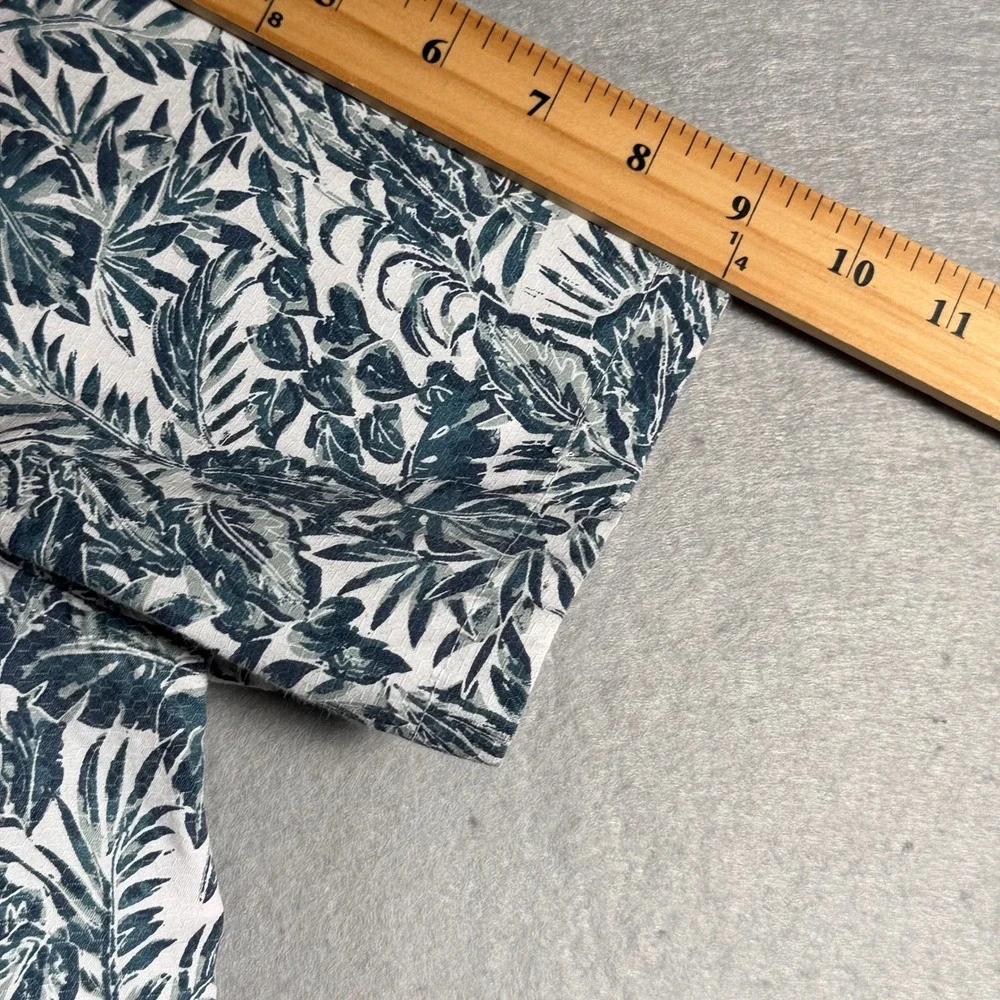 Eddie Bauer Mens Large Blue Tropical Palm Leaf Short Sleeve Outdoor Shirt EM135W